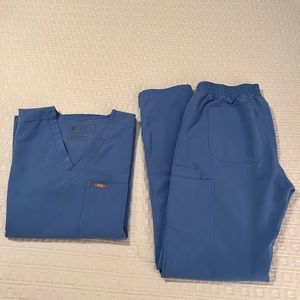 Figs Catarina top and Zamora scrub bottoms - ceil blue  XS